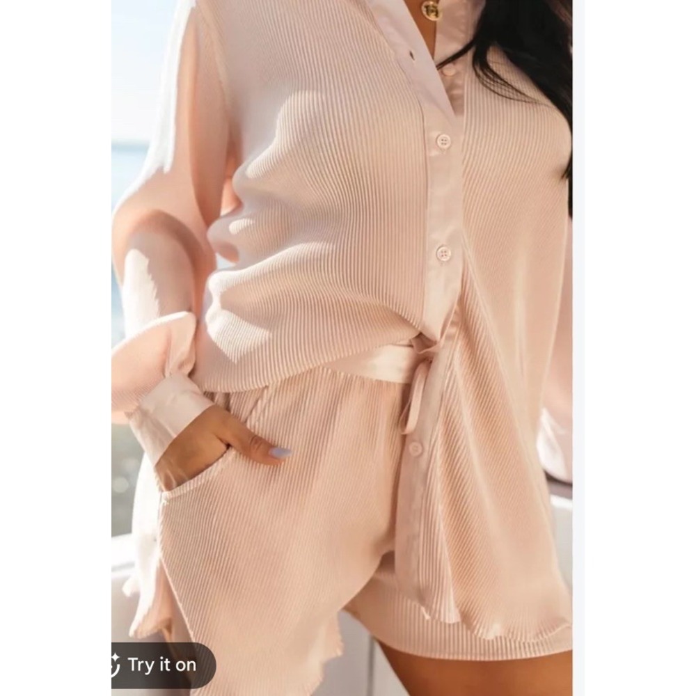 Women 2 Piece Pleated Set Long Sleeve Button Shirt Blouse And Shorts NWT L